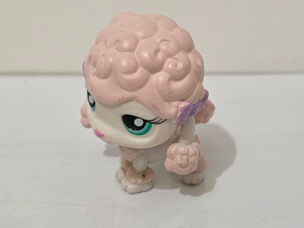 Hasbro Littlest Pet Shop #152 Poodle 2004